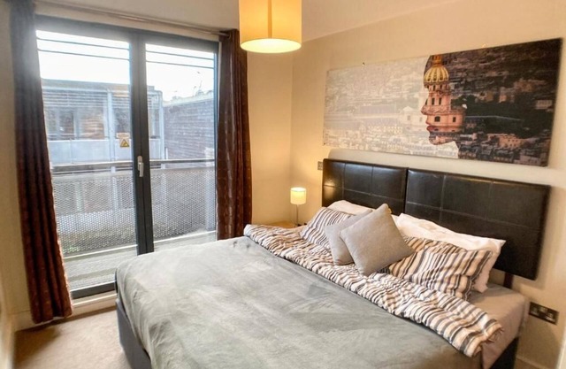 The Arcadian, Birmingham City Centre, by Lark Accommodation Cosy 1-bedroom Flat