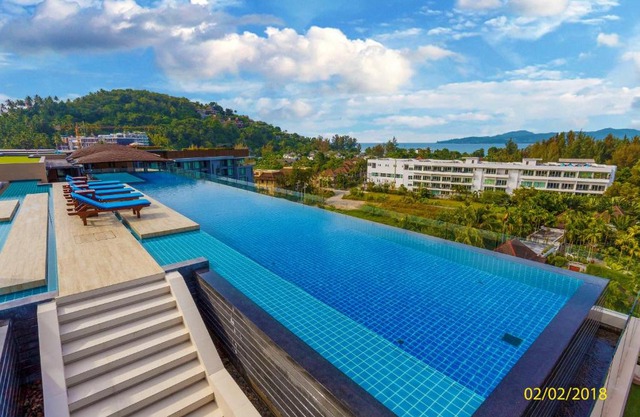 The Aristo Beach 