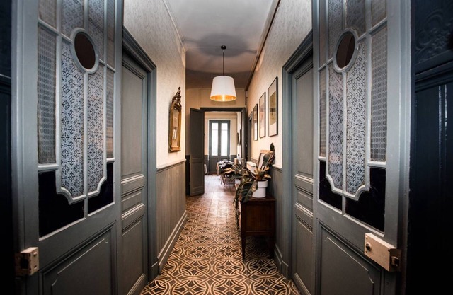 The beautifully restored 1850s French townhouse with views of the Cite and river
