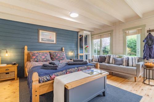 The Bollard at the Anchorage