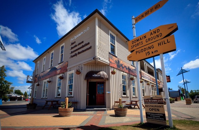 The Brown Pub