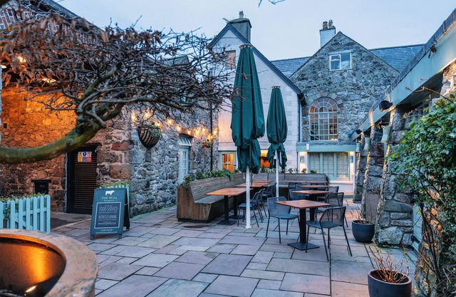 The Bull and Townhouse, Beaumaris- The Inn Collection Group
