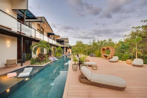 The Bungalows #10 - Boutique Hotel in Flamingo Beach - Top Level Studio
