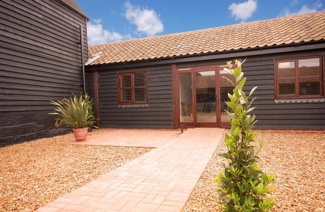 The Cartshed - One Bedroom House, Sleeps 2
