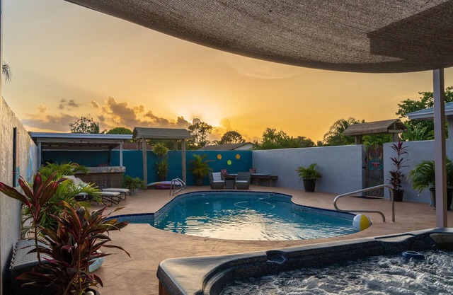 THE CHARDONNAY LUXE Pool /Close Equestrian