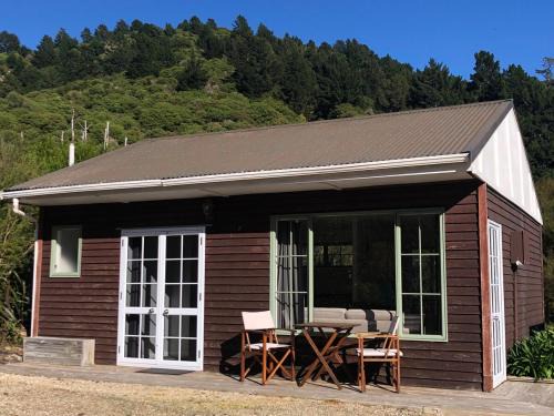 The Cottage in Waikawa