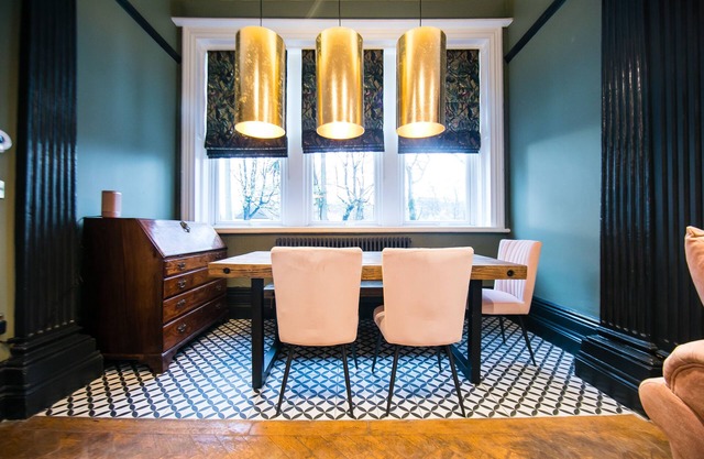 The Crescent Suite by Muse Escapes