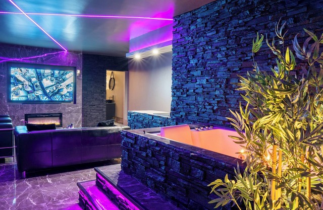 The Floor - Ombre D'Ebene Loft & private Jacuzzi