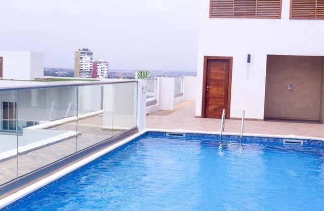 The Gallery Luxury Suite less than 10 minutes from the Airport.