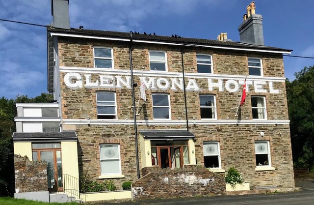 The Glen Mona Hotel