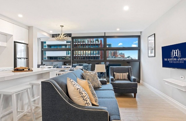 The Hamptons 2 Bed Deluxe Aptartment