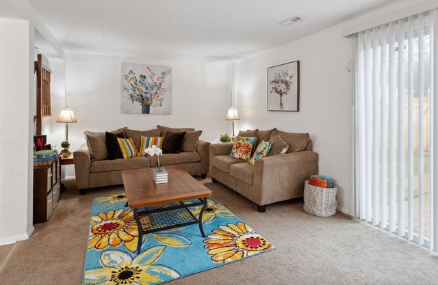 The Heart ❤️ of Hampton- Walking Distance To Mall, Hospital, Coliseum