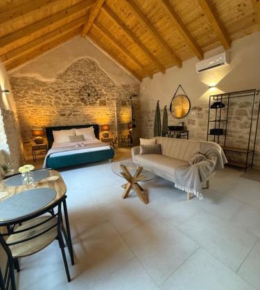 The Hideaway - Kastel Novi