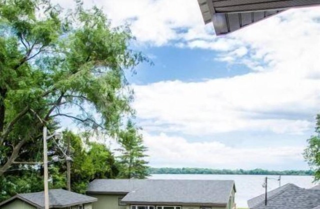 The Hillier-PEC waterfront stay