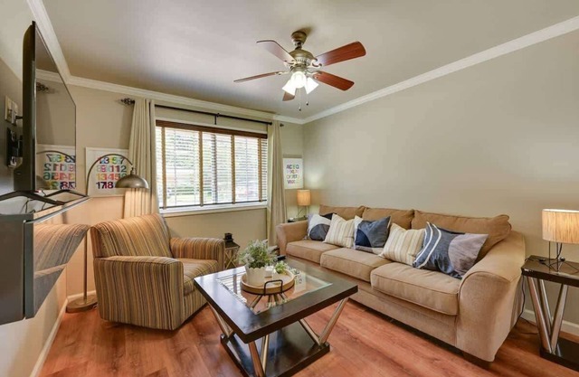 The Homestead | Boutique 2BR Near SFA & Downtown