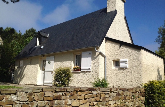 The house in the dunes, all comforts, private residence, beach access on foot