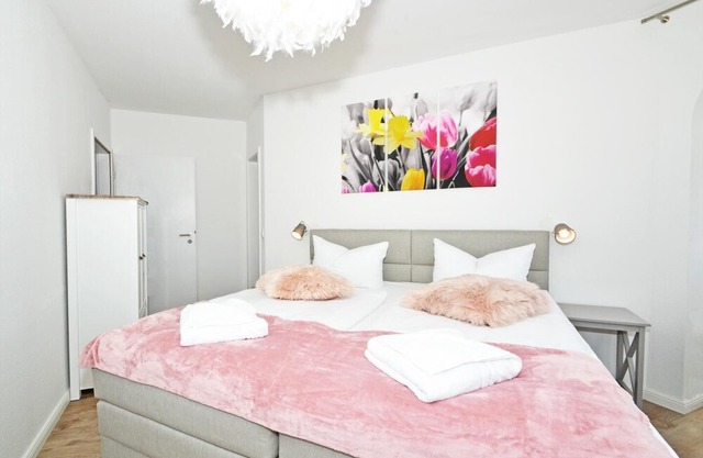 The house Usedom is located in the Baltic Sea resort Koserow near the Baltic coast, only 350
