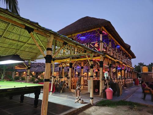 The King On The Rocks Resort Hampi