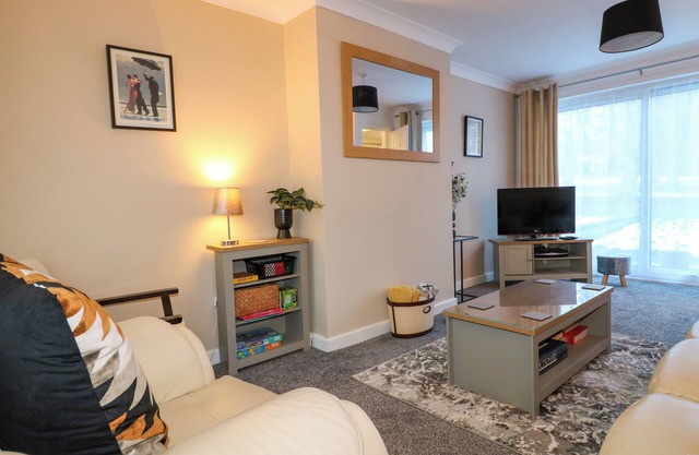 THE LILY PAD, family friendly, with a garden in Chesterfield