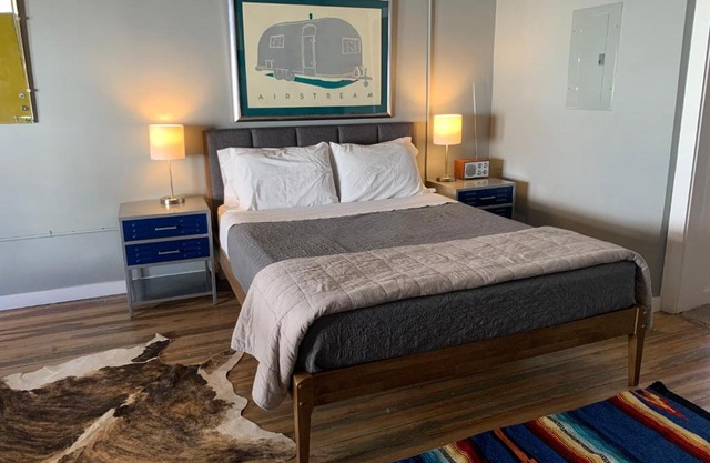 The Lincoln Marfa