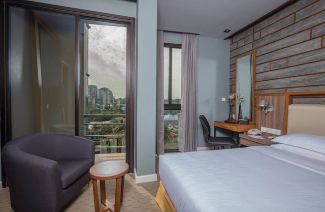 The Link Yangon Boutique Hotel