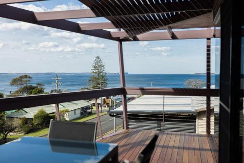 The Lookout at Hyams Beach