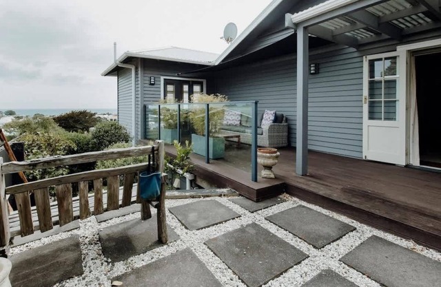 The Lookout: City and Sea Views