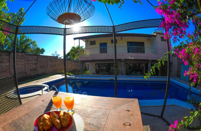 The Luxury Pool House