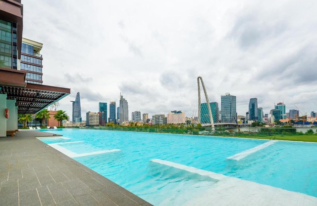 The Metropole Residences