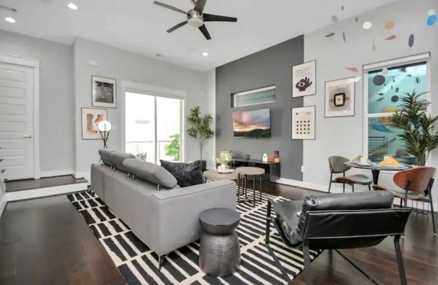 The Mohr Haus | Walk to NRG Stadium | TMC | 3BR3BA