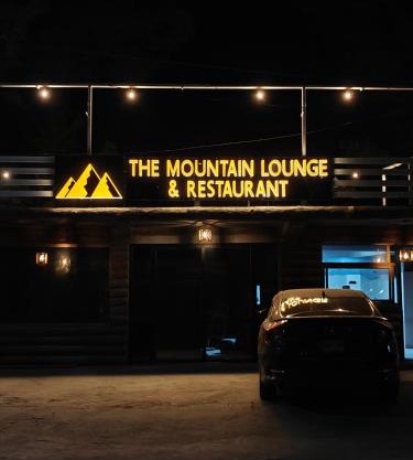 The mountain lounge