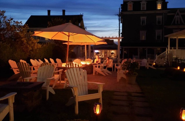 The National Hotel
