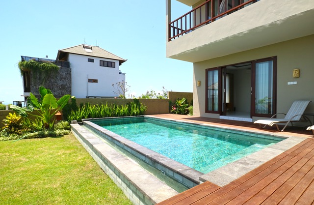 The Ocean Views Luxury Villas & Apartment