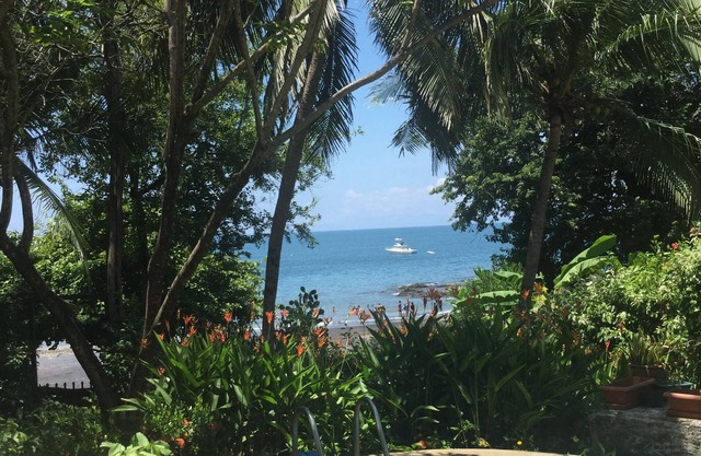 The ONLY Beachfront Studio Apartment with dipping pool on Playa Ocotal.