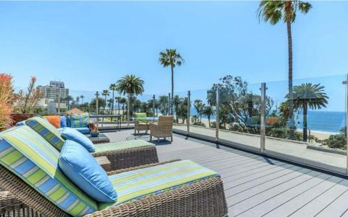 The Orchid-Beachfront Bliss Spacious 2BR Apt In Santa Monica