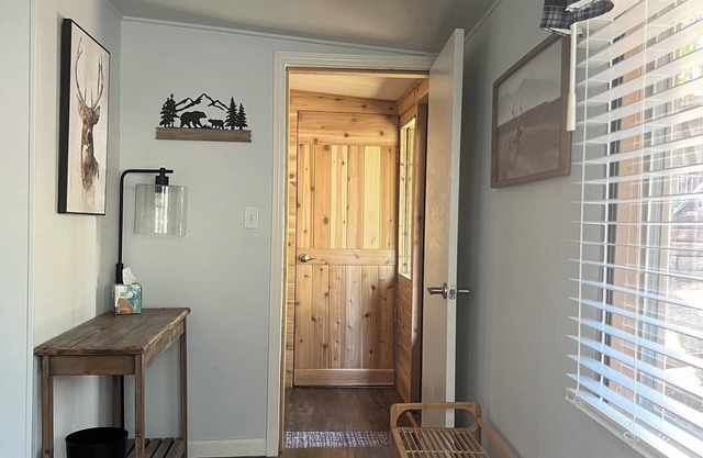 The Owl's Nest Cabin