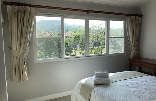 The Palm House Phuket, Thalang.