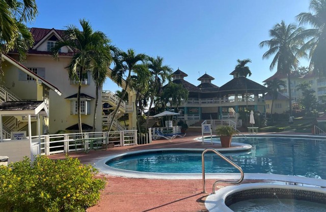 The Paradise View Mystic Ridge 79A