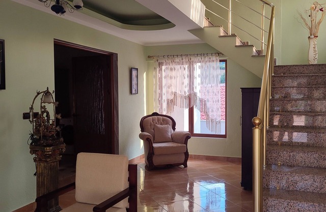 The peace of spiritnOne bedroom with a balcony with lake view ,isolated and calm