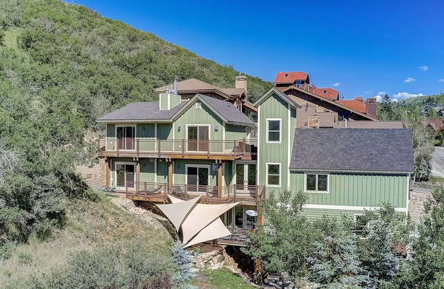 The Pearl of Park City by Avantstay Remarkable Home in Old Town w/ Hot Tub