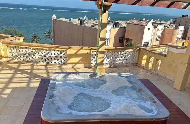 The Penthouse Waterfronts # 505