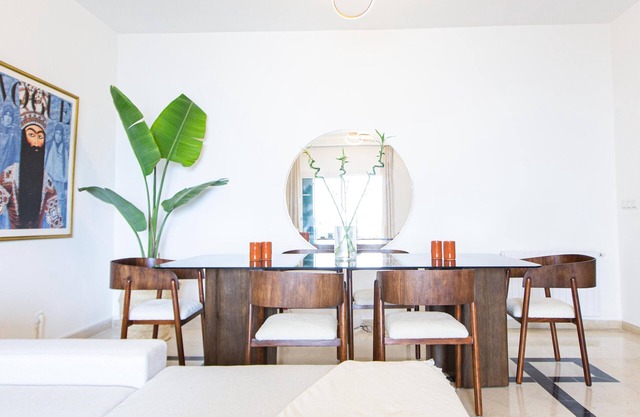 The Perfect Flat: Sea side, central, luxurious
