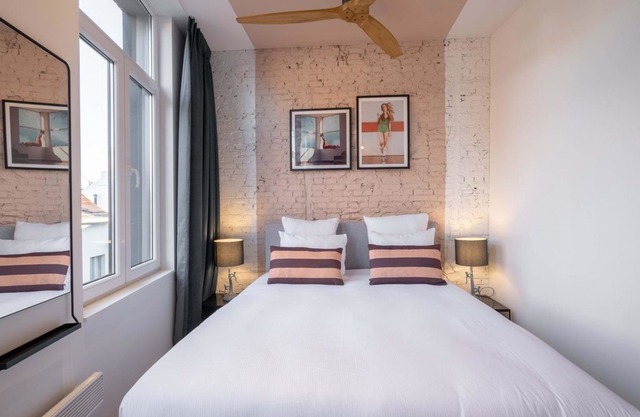 The Pink Pigeon in Antwerp