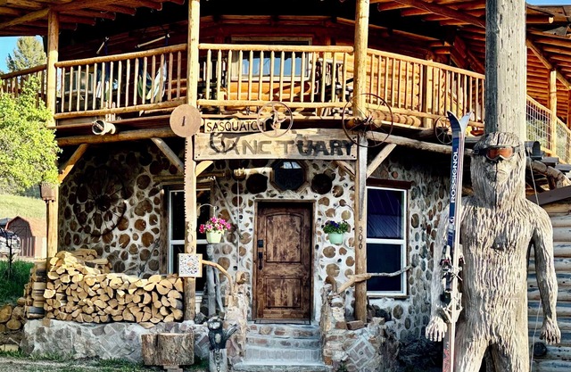 The Sasquatch Sanctuary- “Montana’s Most Creative Vacation Retreat”