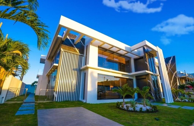 The Second Coming of Luxury Villa