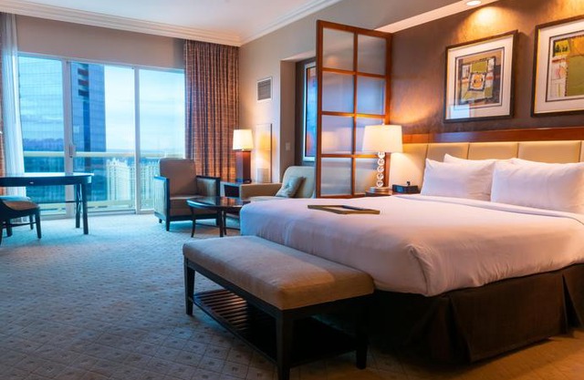 The Signature at MGM Grand - All Suites