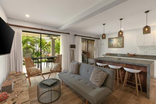 The Sky Deck Condo 2bed25bath