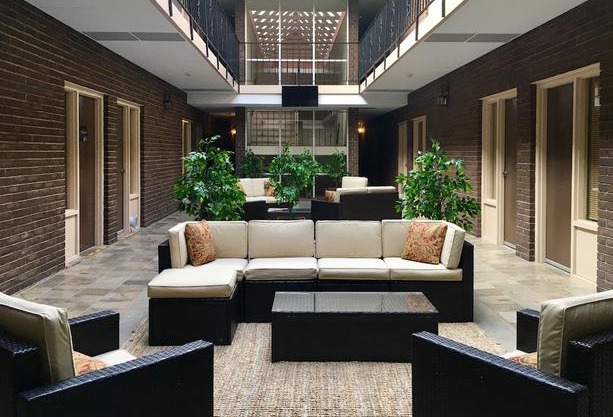 The Stables Inn & Suites