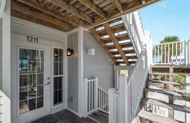 The Sunsets are amazing from this newly renovated villa on the Gulf, B1211A+