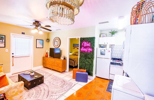 The Vintage Love Shack